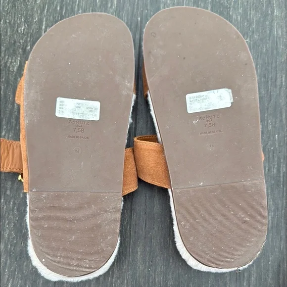 SCHUTZ  Enola Tan and Gold Fur-Lined Slides - Picture 2 of 7